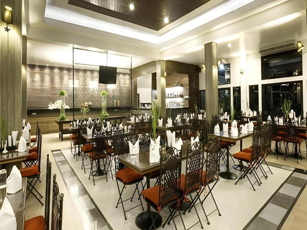 Royal Hills Golf Resort & Spa Nakhon Nayok Exterior foto